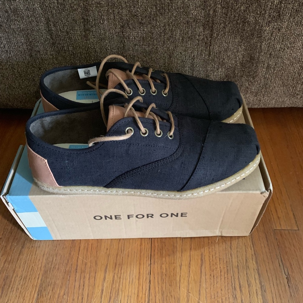 Toms shoes